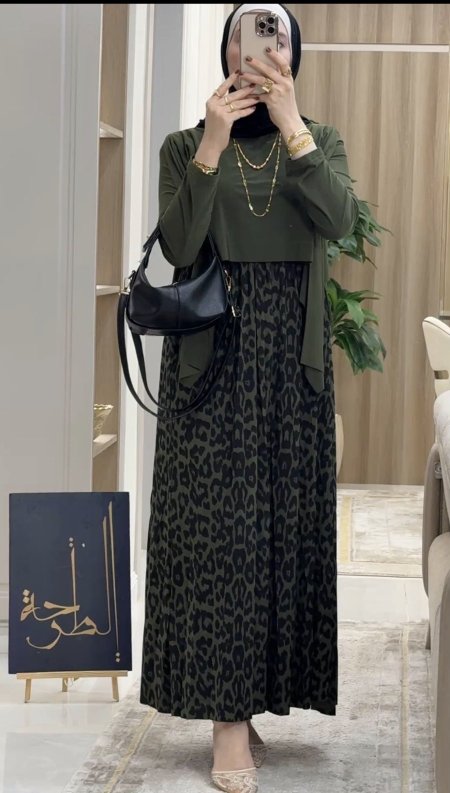 فستان كسرات لايكرا <br> <span class='text-color-warm'>سيتوفر قريباً</span>